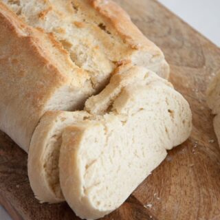Basic White Bread - vegan| ElephantasticVegan.com