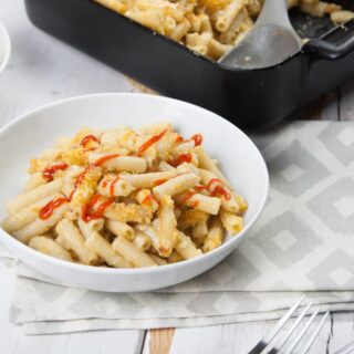 Vegan Mac and Cheese with Sriracha