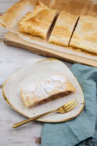 Vegan Apple Strudel with Puff Pastry
