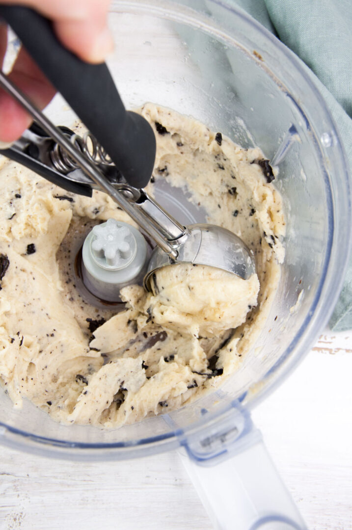 Banana Stracciatella Ice Cream Recipe Elephantastic Vegan