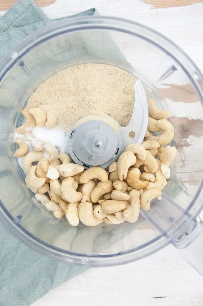 Making Vegan Cashew Parmesan in a food processor