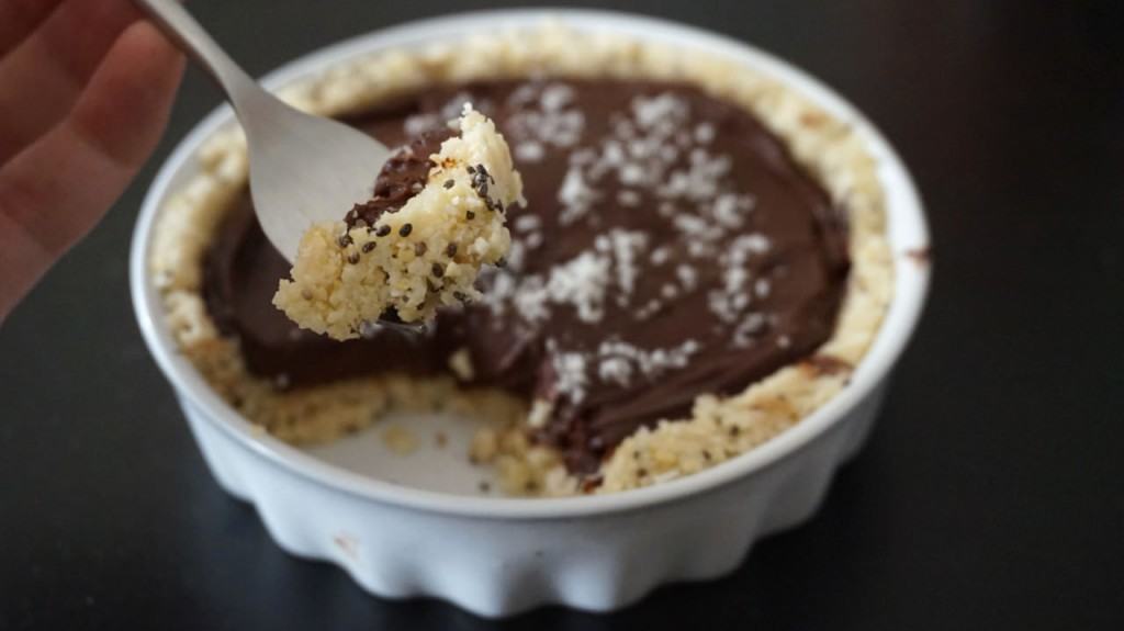 raw vegan cacao coconut avocado tartelette