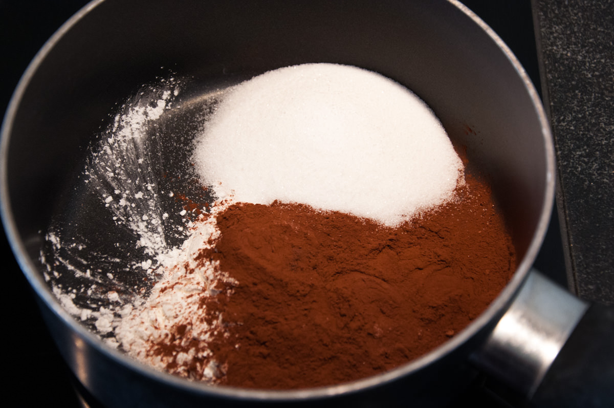 Cornstarch, cocoa powder and sugar in a bowl