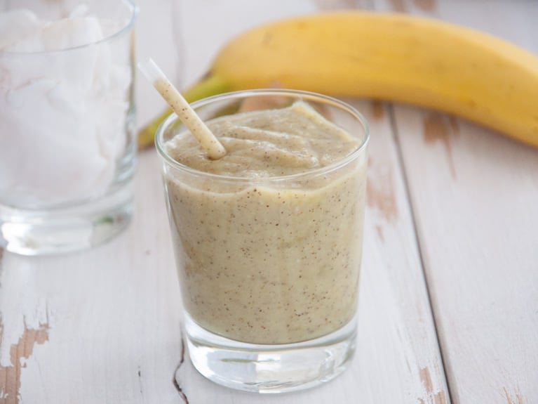 Kiwi Banana Coconut Smoothie