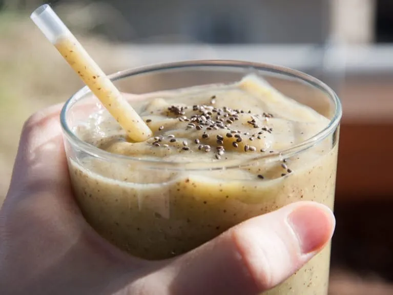 Kiwi Banana Coconut Smoothie