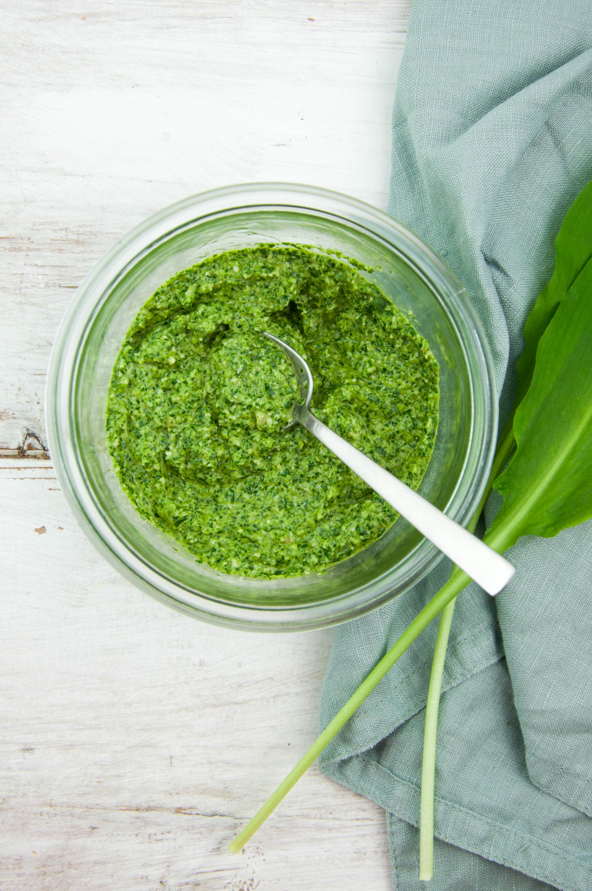 Nut-Free Wild Garlic Pesto