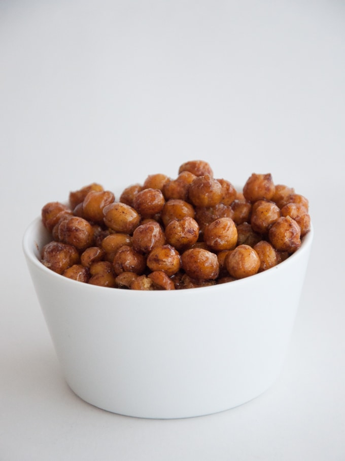 Maple-Cinnamon Roasted Chickpeas