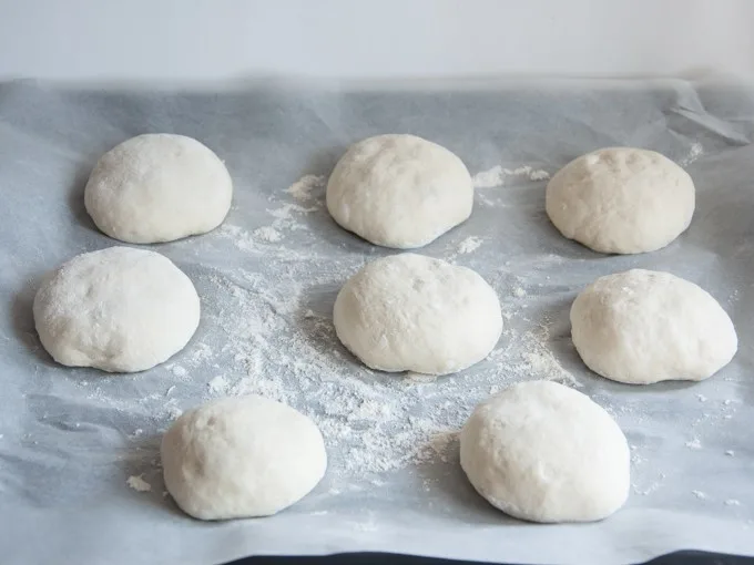 Seeded Burger Buns