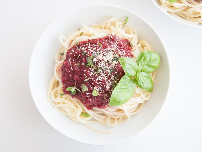 Fruity & Purple Spaghetti Bolognese