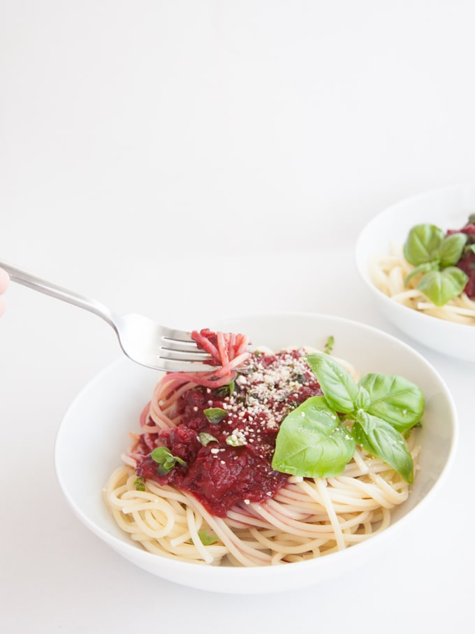 Fruity & Purple Spaghetti Bolognese