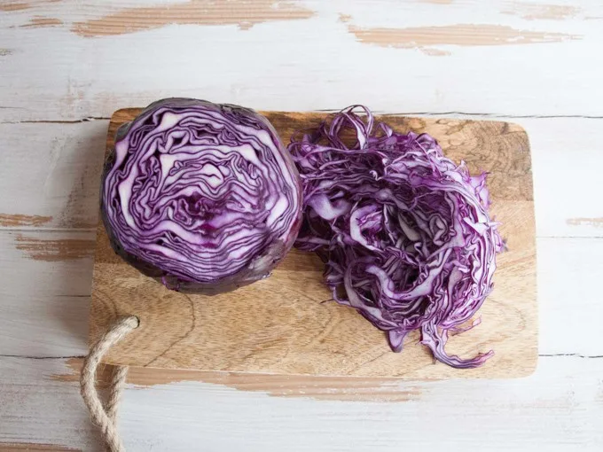 Braised Red Cabbage | ElephantasticVegan.com