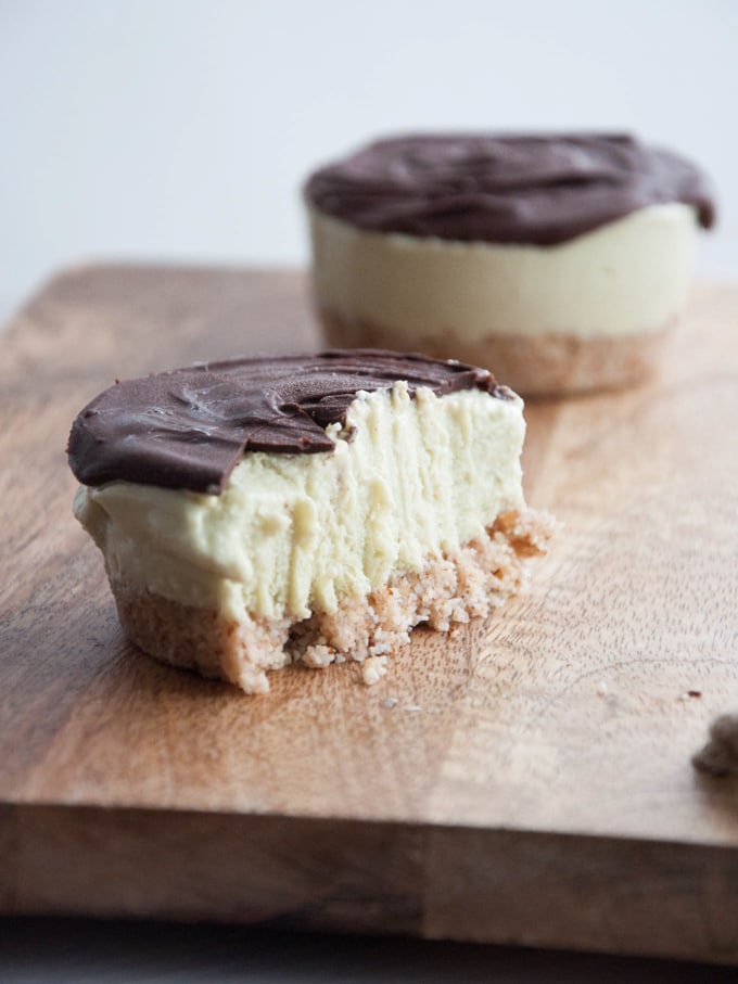 Vegan Coconut Matcha Ice Cream Cakes | ElephantasticVegan.com