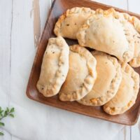 Vegan Mini Calzones | ElephantasticVegan.com