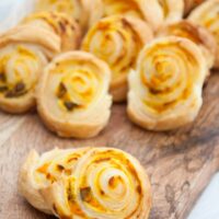 Vegan Pumpkin Basil Pinwheels | ElephantasticVegan.com