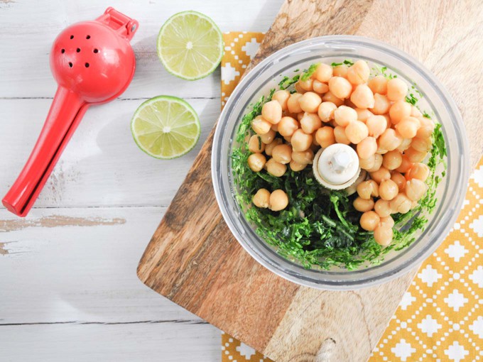 Chickpeas and collard greens in a food processor - making green falafel