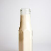 Date-Sweetened Hazelnut Milk | ElephantasticVegan.com