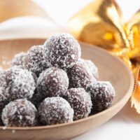 No-Bake Marzipan Rum Balls | ElephantasticVegan.com