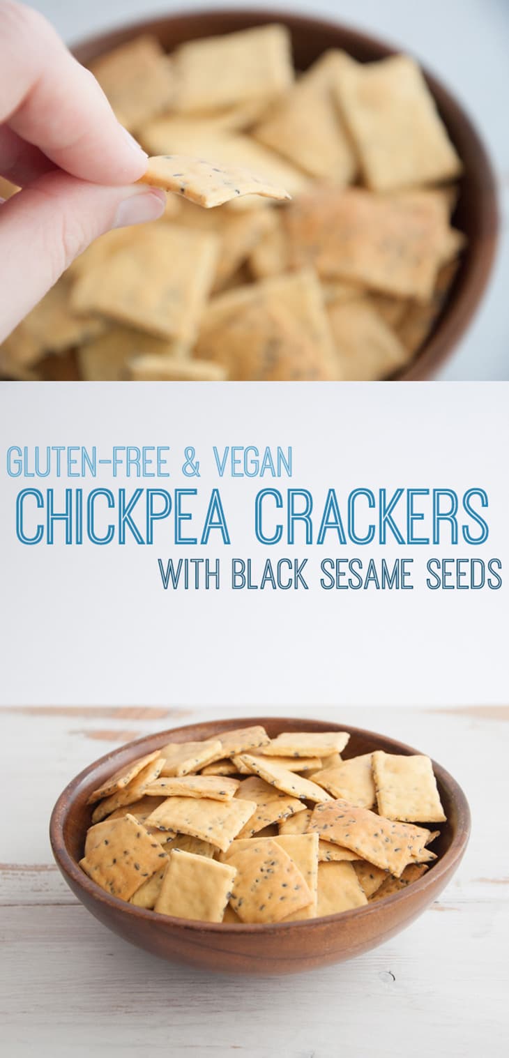 Gluten-Free and Vegan Chickpea Crackers with black sesame seeds | ElephantasticVegan.com #vegan #glutenfree #chickpea #crackers #healthy #snack