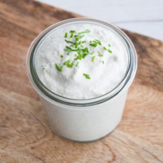 Garlic Sunflower Seed Dressing | ElephantasticVegan.com