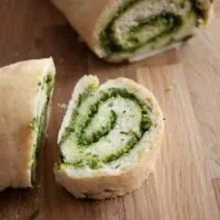 Wild Garlic Pesto Swirl Bread | ElephantasticVegan.com