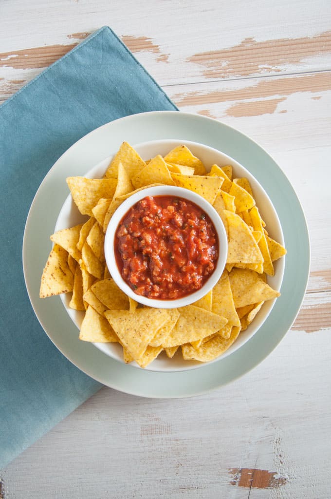 Smoky & Meaty Tomato Dip (vegan) | ElephantasticVegan.com