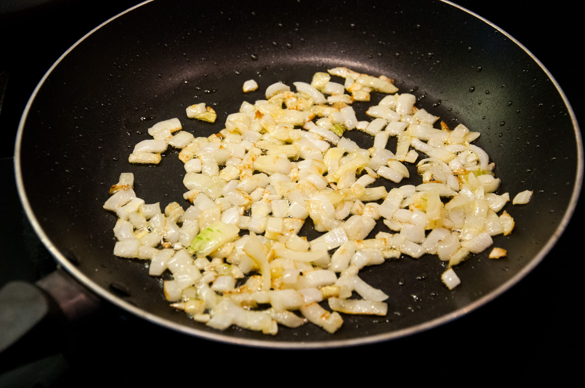 cooking onions