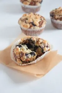 Vegan Blueberry Lemon Streusel Muffins | ElephantasticVegan.com