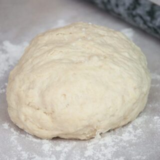 Vegan Yeast-Free Pizza Dough | ElephantasticVegan.com