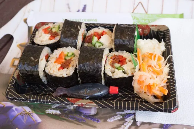 Bratislava Brownjoy Sushi | ElephantasticVegan.com