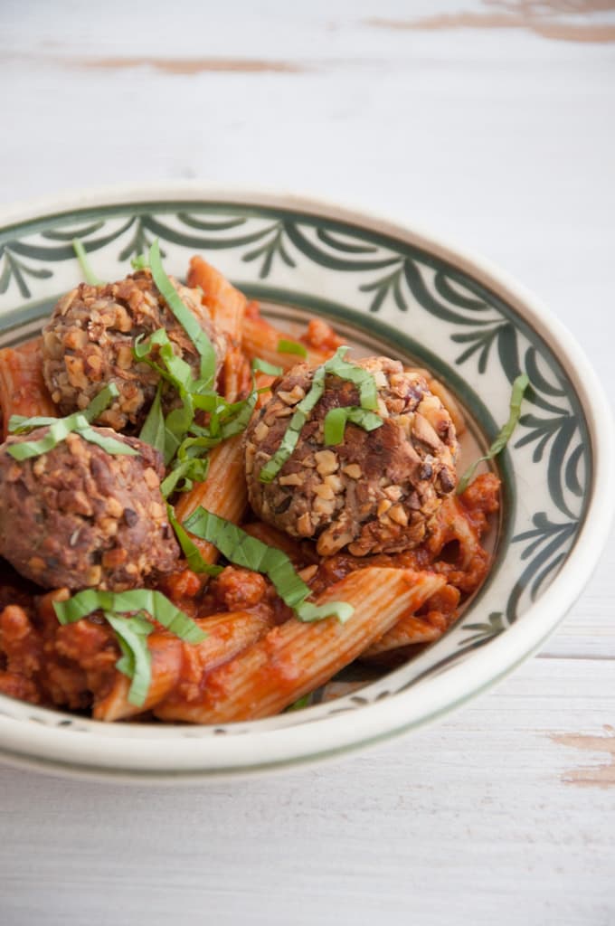 Cheesy Vegan Meatballs Recipe Elephantastic Vegan