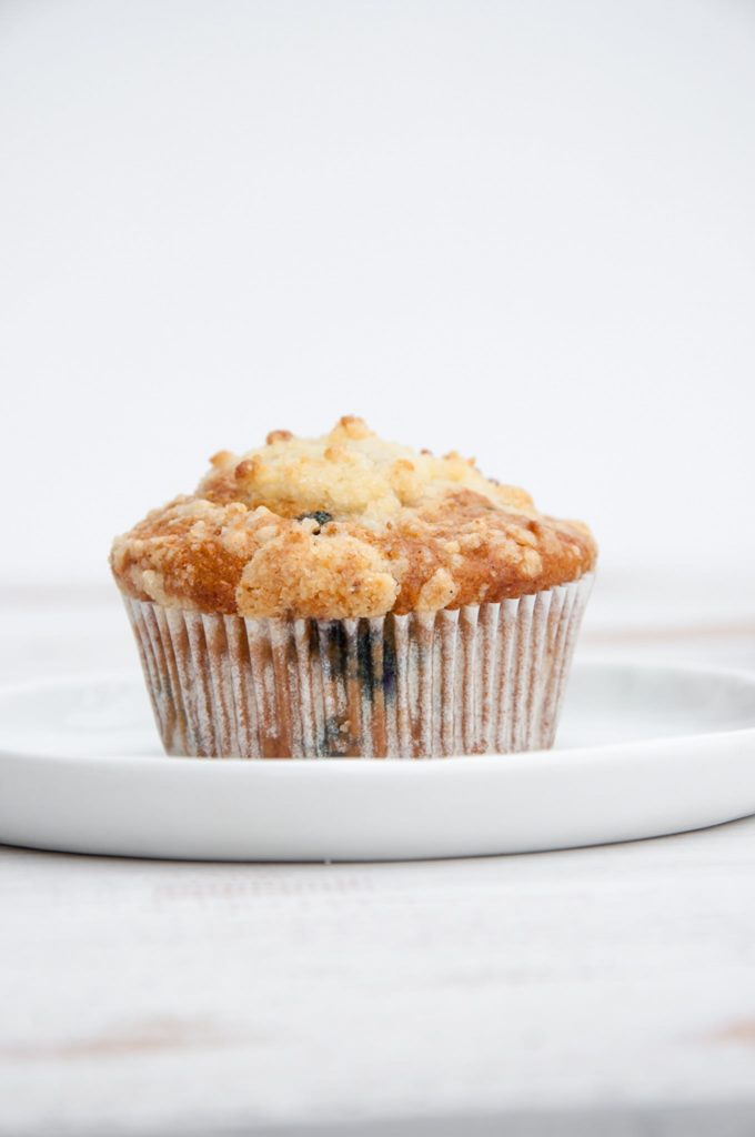 Vegan Blueberry Lemon Streusel Muffins