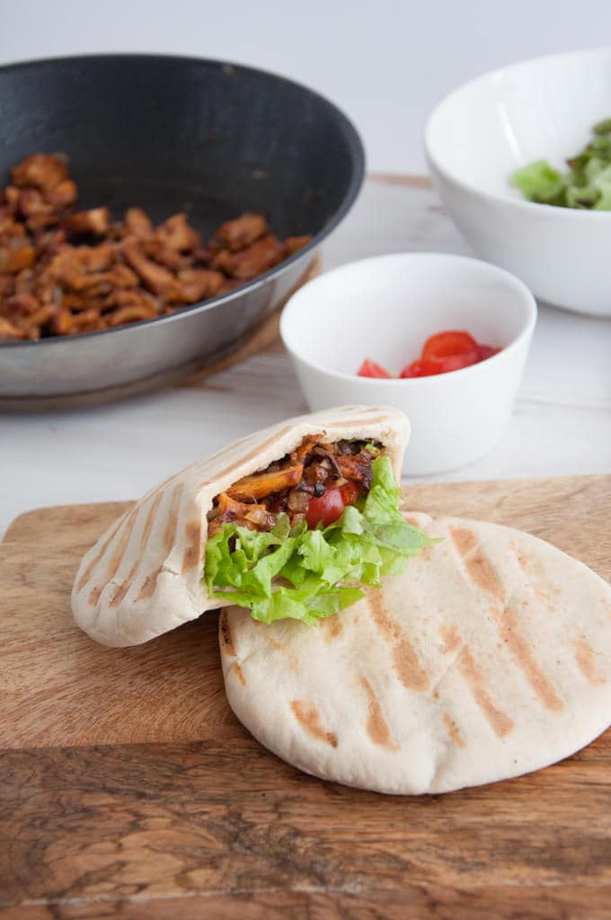 Vegan Chanterelle Pitas | ElephantasticVegan.com 