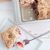 Plum Cinnamon Streusel Cake | ElephantasticVegan.com