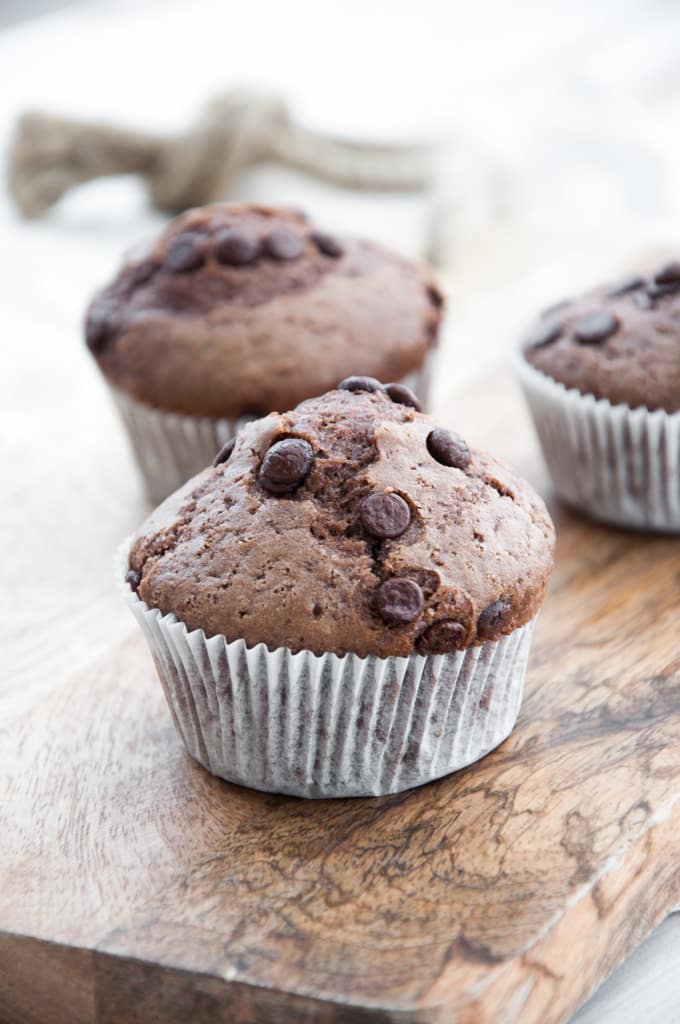 Simple Vegan Chocolate Muffins | ElephantasticVegan.com