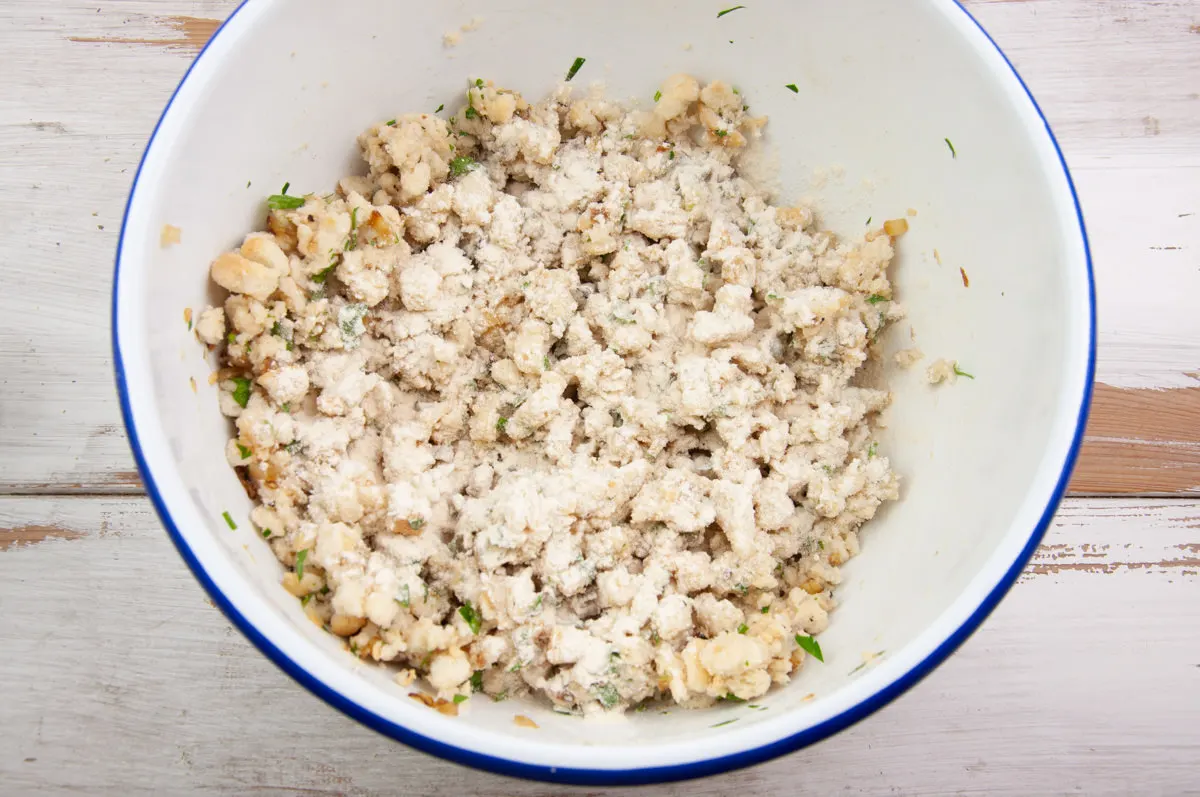 bread dumplings mixture and cassava flour