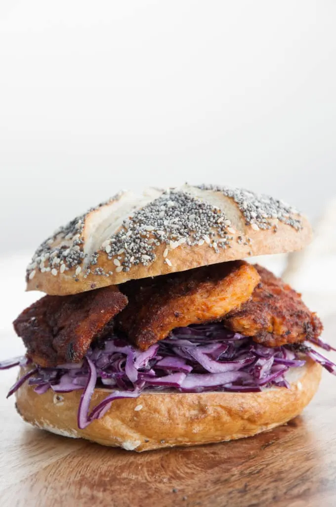 Vegan "Chicken" Garlic Slaw Burger | ElephantasticVegan.com