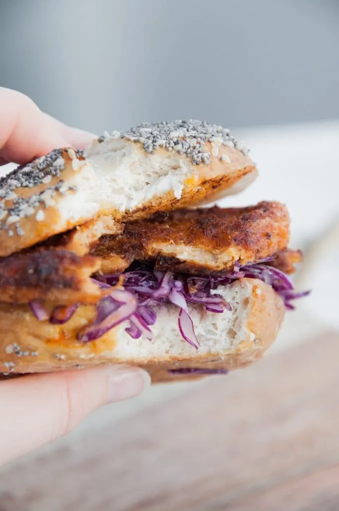 Vegan "Chicken" Garlic Slaw Burger | ElephantasticVegan.com