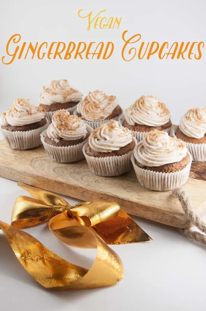 Vegan Gingerbread Cupcakes | ElephantasticVegan.com