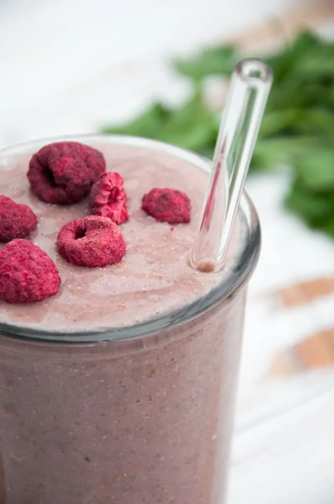 Banana Berry Fresh Smoothie - 40 Days of Green Smoothies