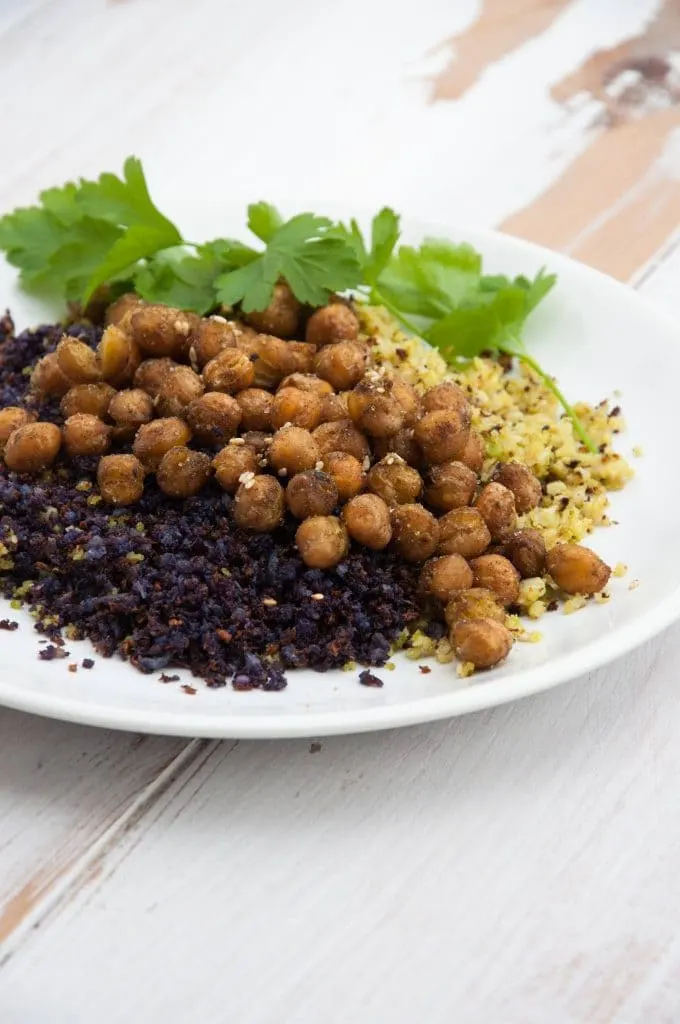 Oven-Roasted Cauliflower Rice with Za'atar Chickpeas | ElephantasticVegan.com