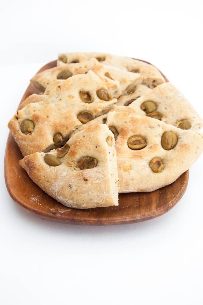 Olive Flatbread | ElephantasticVegan.com