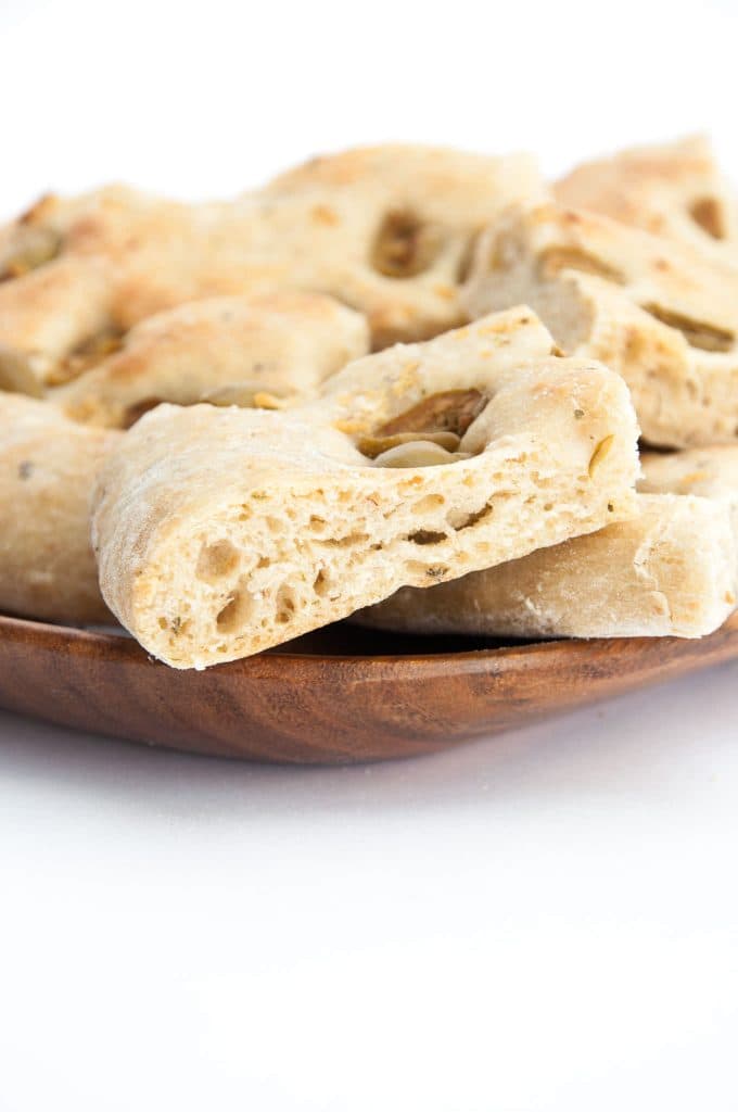 Olive Flatbread | ElephantasticVegan.com