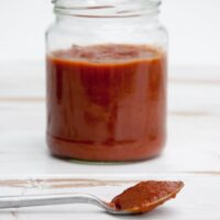 Vegan Date-Sweetened BBQ Sauce | ElephantasticVegan.com