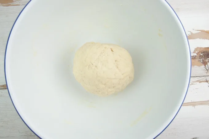 How to make yeast-free pizza dough