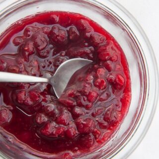 Vegan Lingonberry Jam | ElephantasticVegan.com