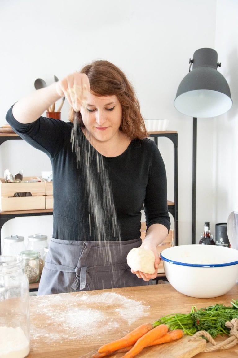 Nooch Cheese Sauce (Vegan) Elephantastic Vegan