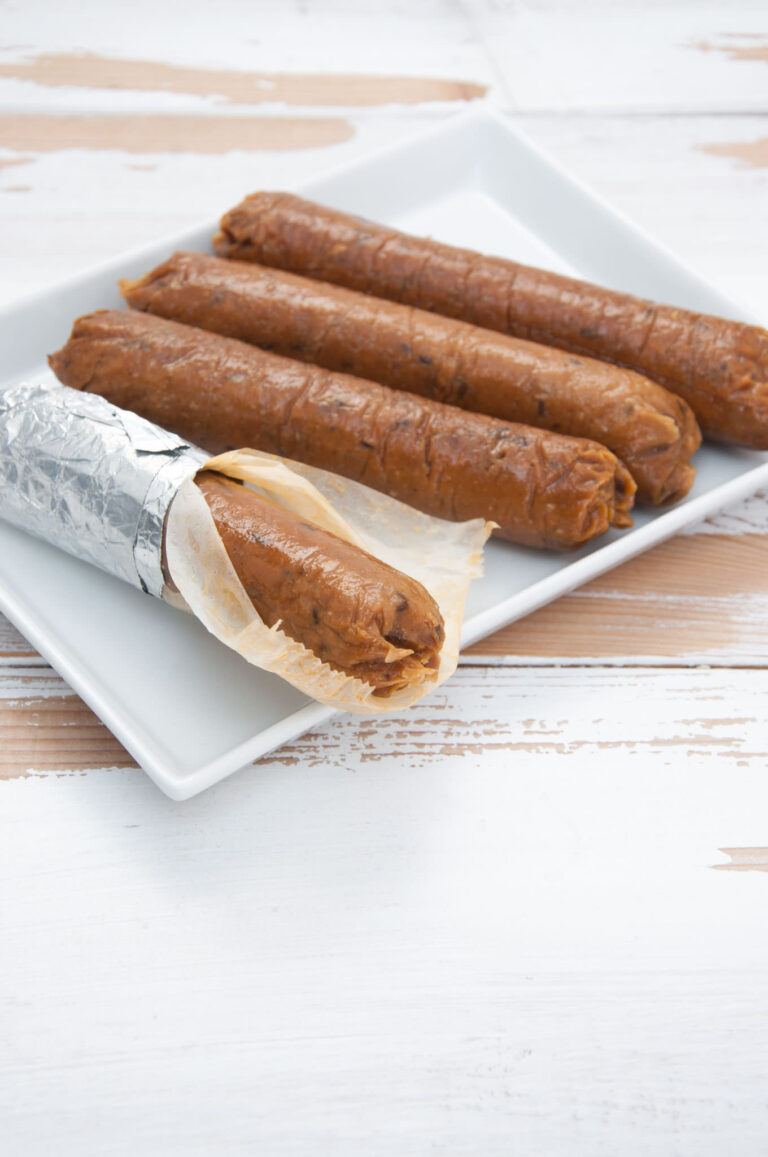 homemade-vegan-sausages-4-768x1157.jpg