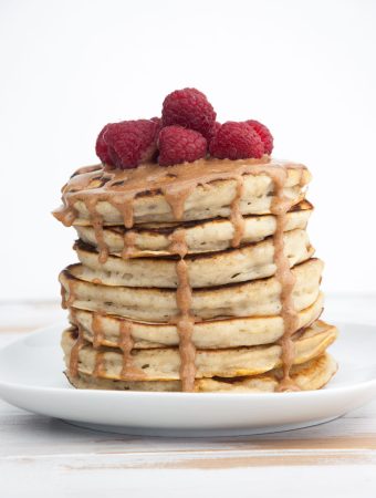 Fluffy Vegan Banana Pancakes