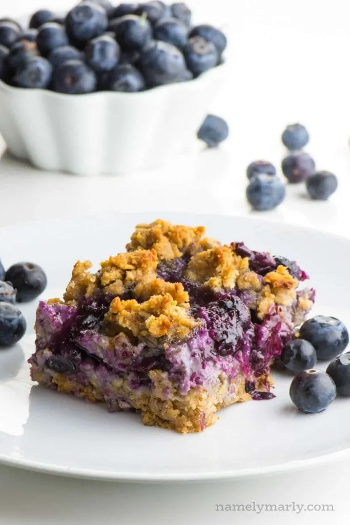 Healthy Blueberry Crumble Bars