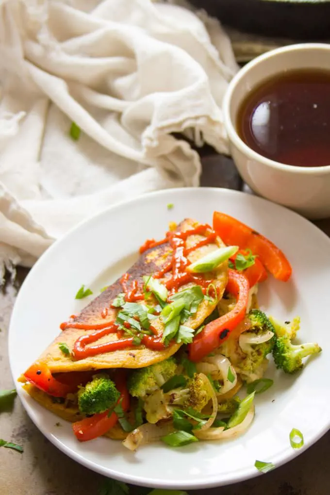 Veggie-Stuffed Vegan Omelet